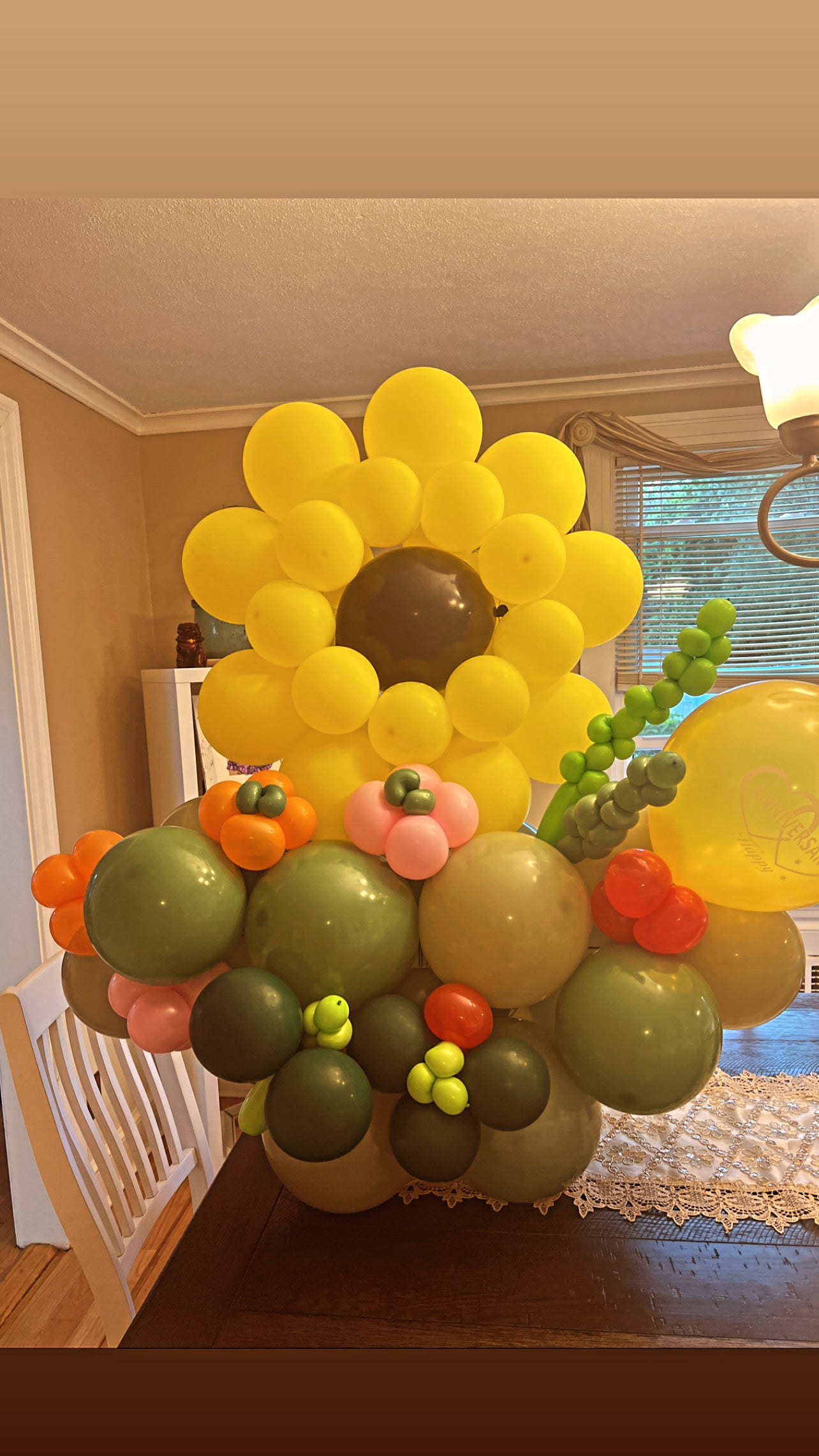 Balloon Centerpieces